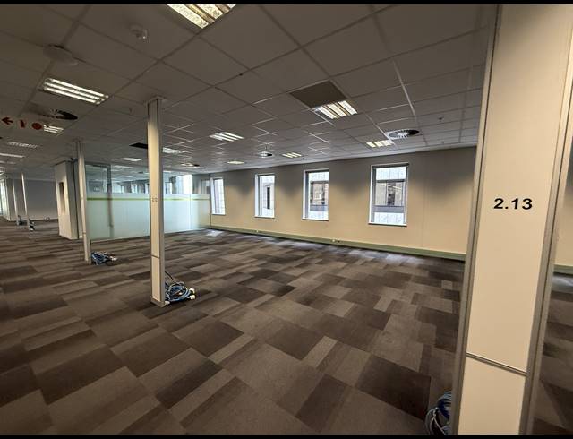 3,718M² OFFICE TO LET IN SANDTON CENTRAL